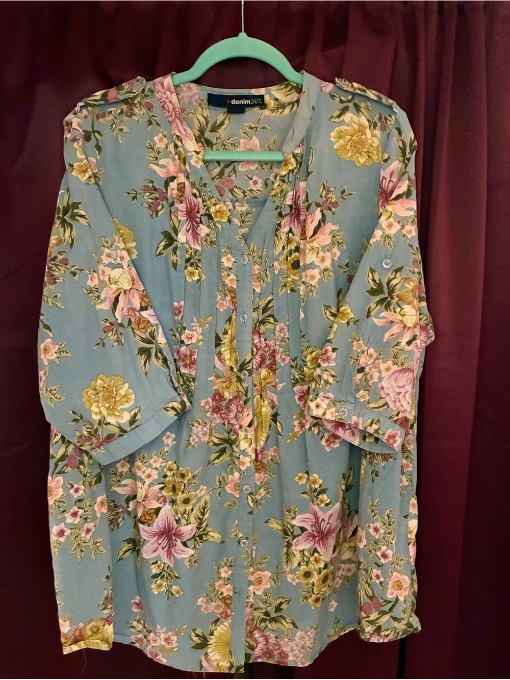 Denim 24/7 Dusty Blue Floral Long Sleeve V-Neck Tunic 3/4 sleeve shirt